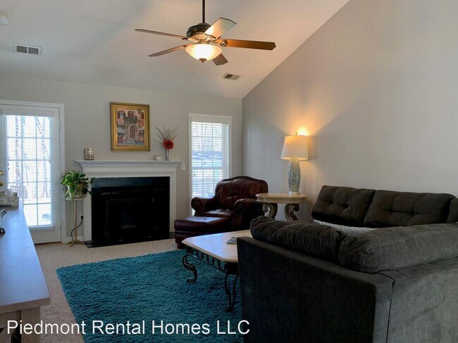 Building Photo - 3 br, 2 bath House - 5406 Willow Ridge Dr
