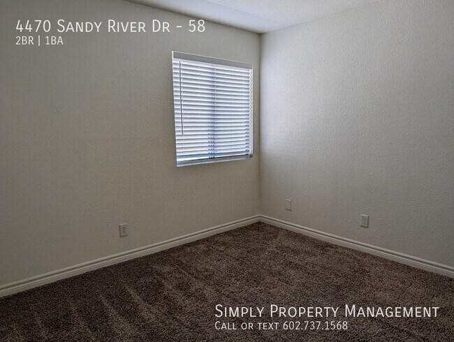 Foto del edificio - 4470 Sandy River Dr