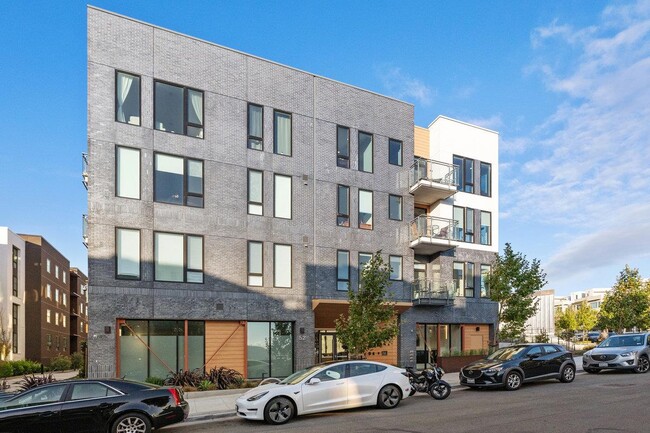 Building Photo - 52 Kirkwood Ave