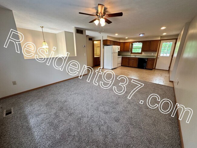 Building Photo - 3788 Sellars Rd
