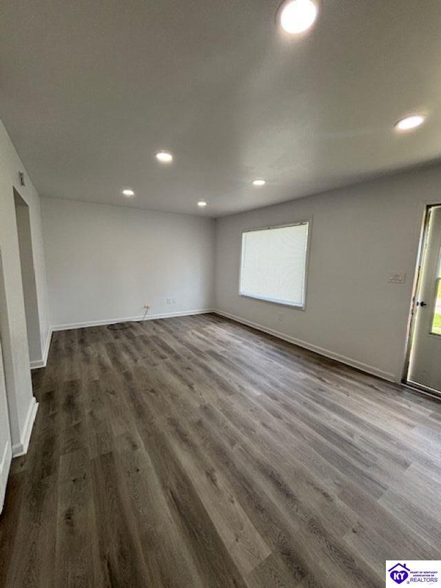 Building Photo - 1204 Clear Ridge Ln