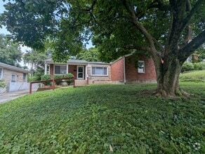 Building Photo - 3503 Huon Dr