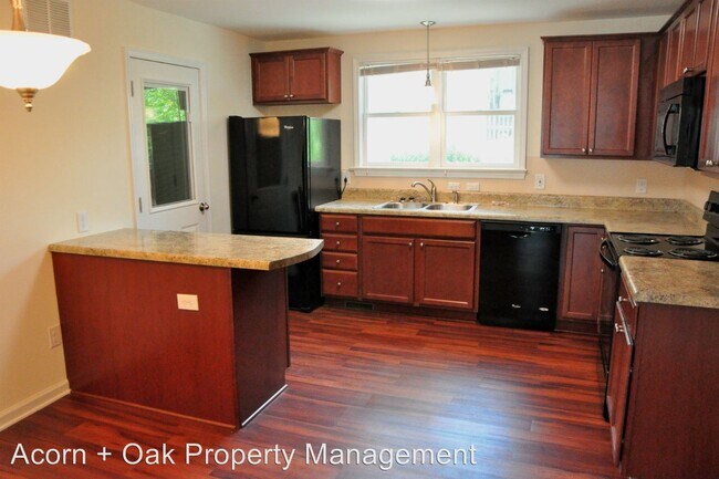 Foto del edificio - 2 br, 1 bath House - 1203 Hazel St
