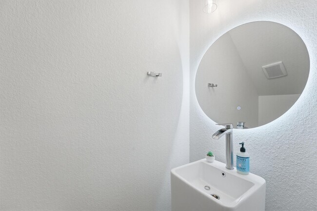 Foto del edificio - 7908 Brandon St