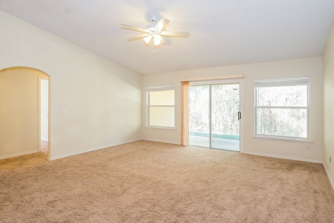 Foto del edificio - 11040 Apple Blossom Trail W