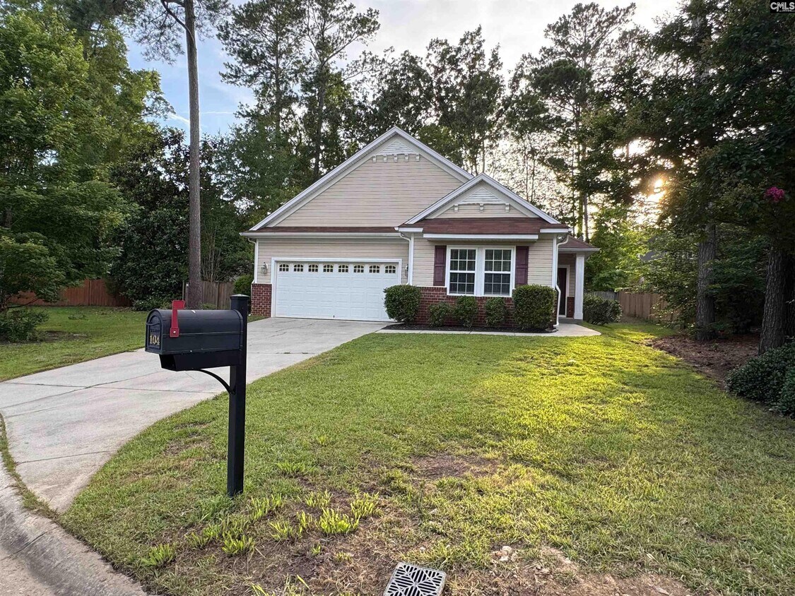 Foto principal - 104 Drifters Ct