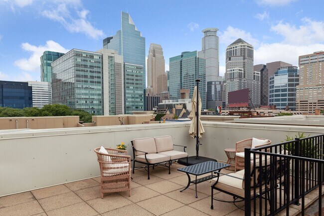 Foto del edificio - 551 S 10th St