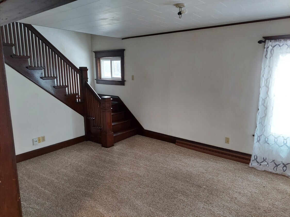 Foto del edificio - 108 2nd St N