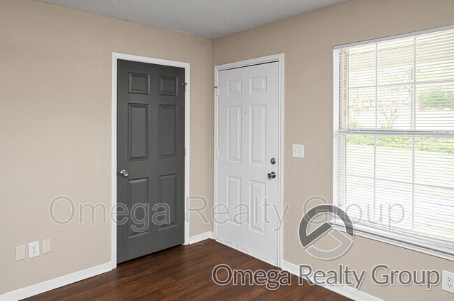 Building Photo - 40 Ratliff St