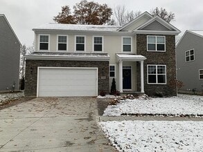 Building Photo - 32918 Rebecca Ln