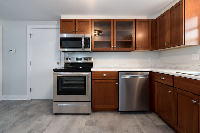 2 bdrm kitchen - Brookside Apartments