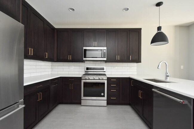 Foto del edificio - 4324 N Ashland Ave