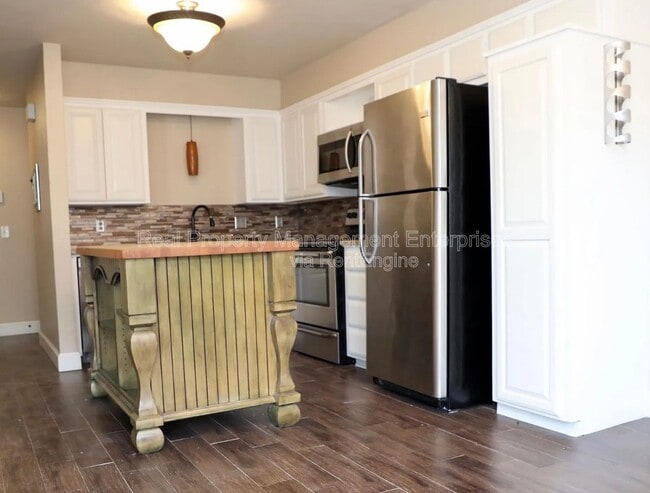 Photo - 5805 Hefner Village Ct Townhome