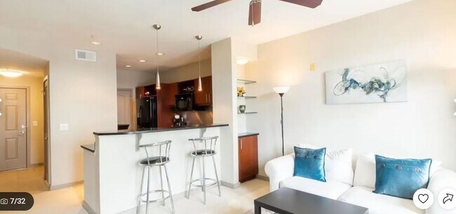Foto del edificio - 390 17th St NW