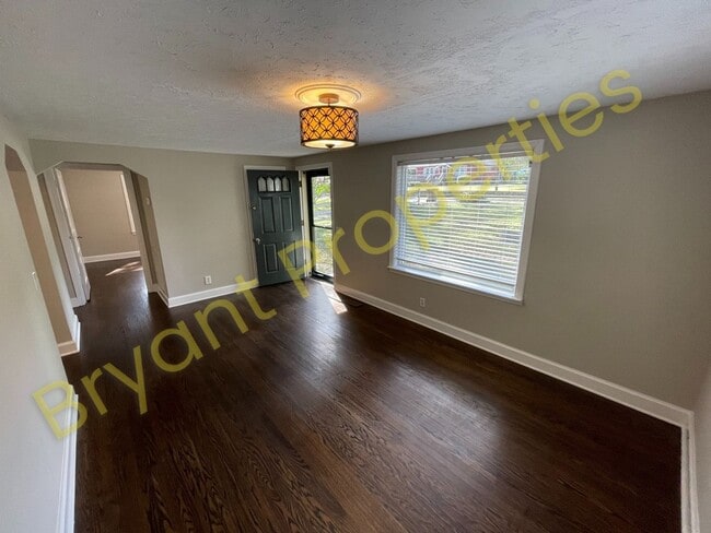 Building Photo - Inglewood - 2 Bedroom Brick
