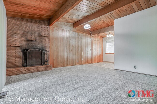 Foto del edificio - 4 br, 2 bath House - 503 NW 77th Street