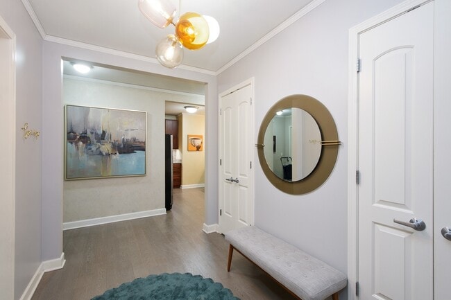 Foto del edificio - 450 E Waterside Dr