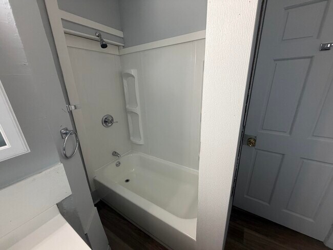 Foto del edificio - 1129-A Jackson-