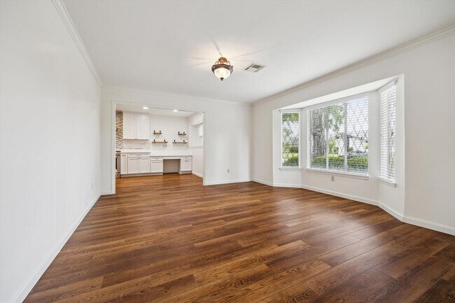 Foto del edificio - 5707 Darnell St