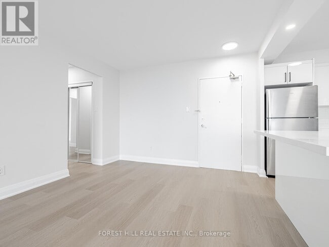 Building Photo - 377-1377 Ridelle Ave