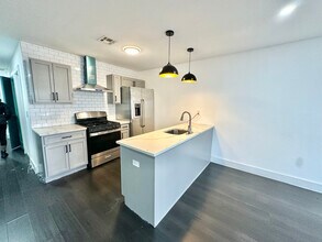 Building Photo - 101 4th Ave