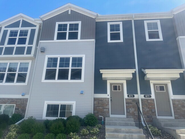 Foto del edificio - 873 Roselyn Dr