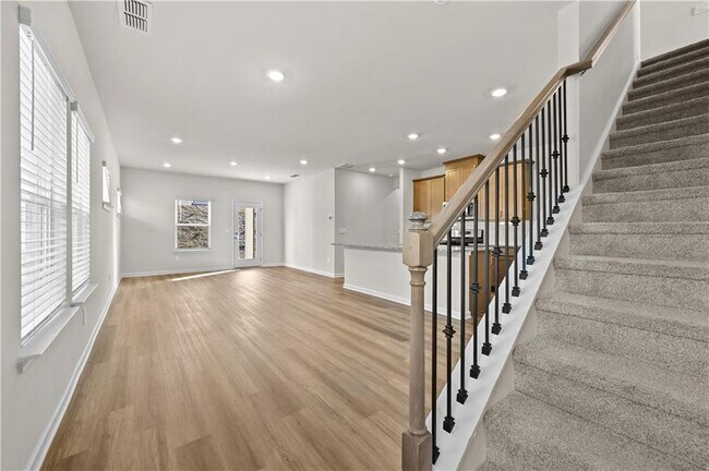 Foto del edificio - 2327 Whitworth St