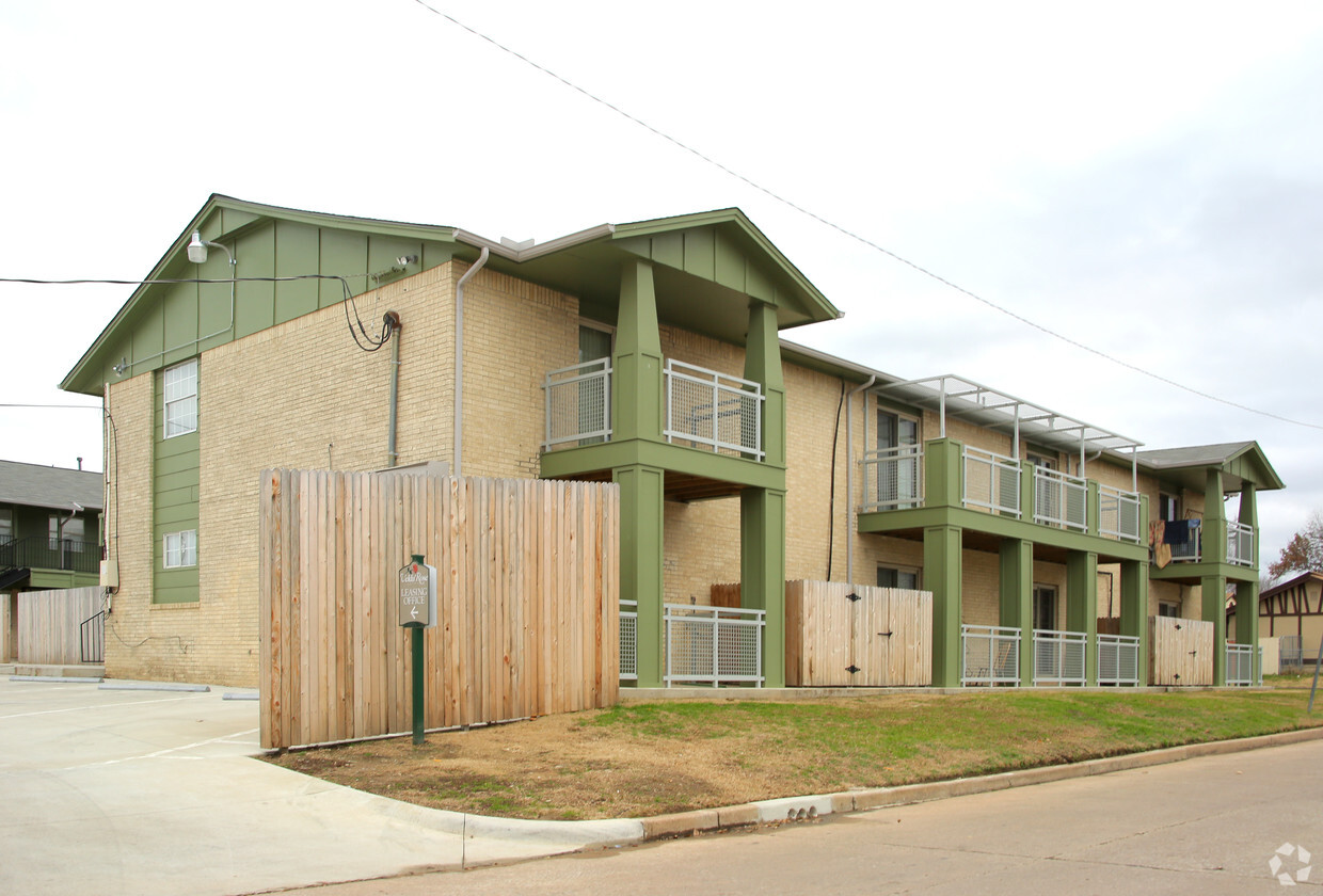 Primary Photo - Velda Rose Apartments