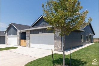 Building Photo - 5458 N Briskbay Ct