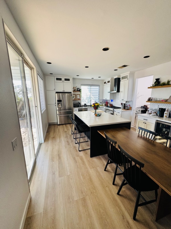 Building Photo - 922 Camino Del Sol