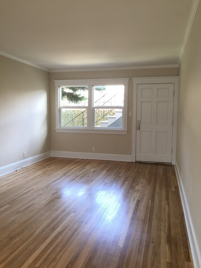 Building Photo - 3823 Sawtelle Blvd
