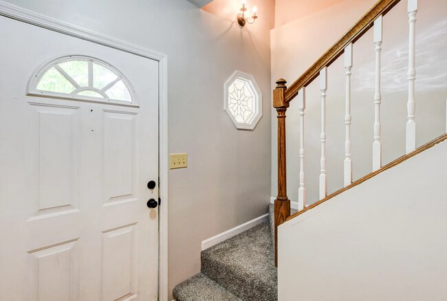 Foto del edificio - 2103 Creekside Way