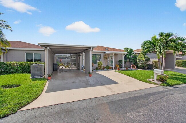 Building Photo - 14846 Wildflower Ln