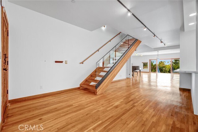 Building Photo - 628 S Irena Ave
