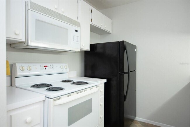 Foto del edificio - 4000 SW 23rd St