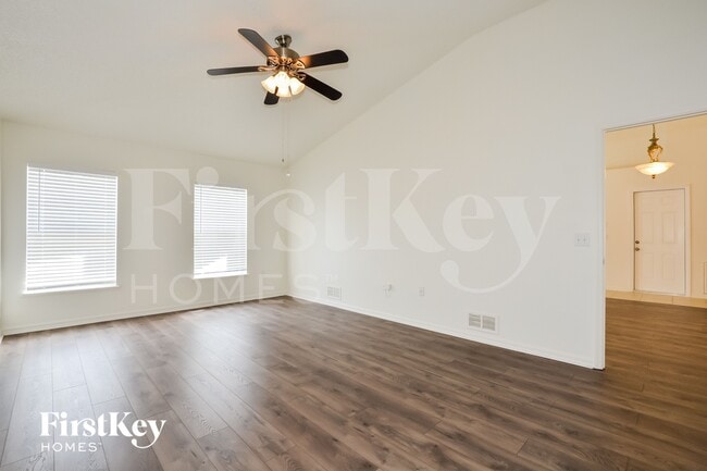 Foto del edificio - 1429 Lodge Terrace