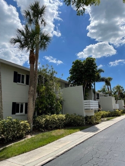 Photo - 2304 Ringling Blvd (Sarasota, FL)