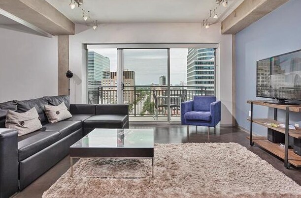 Foto del edificio - 800 Brazos St