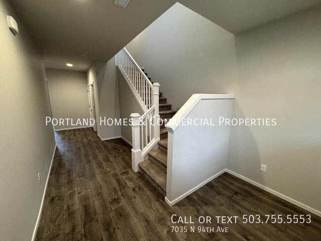 Foto del edificio - 7035 N 94th Ave