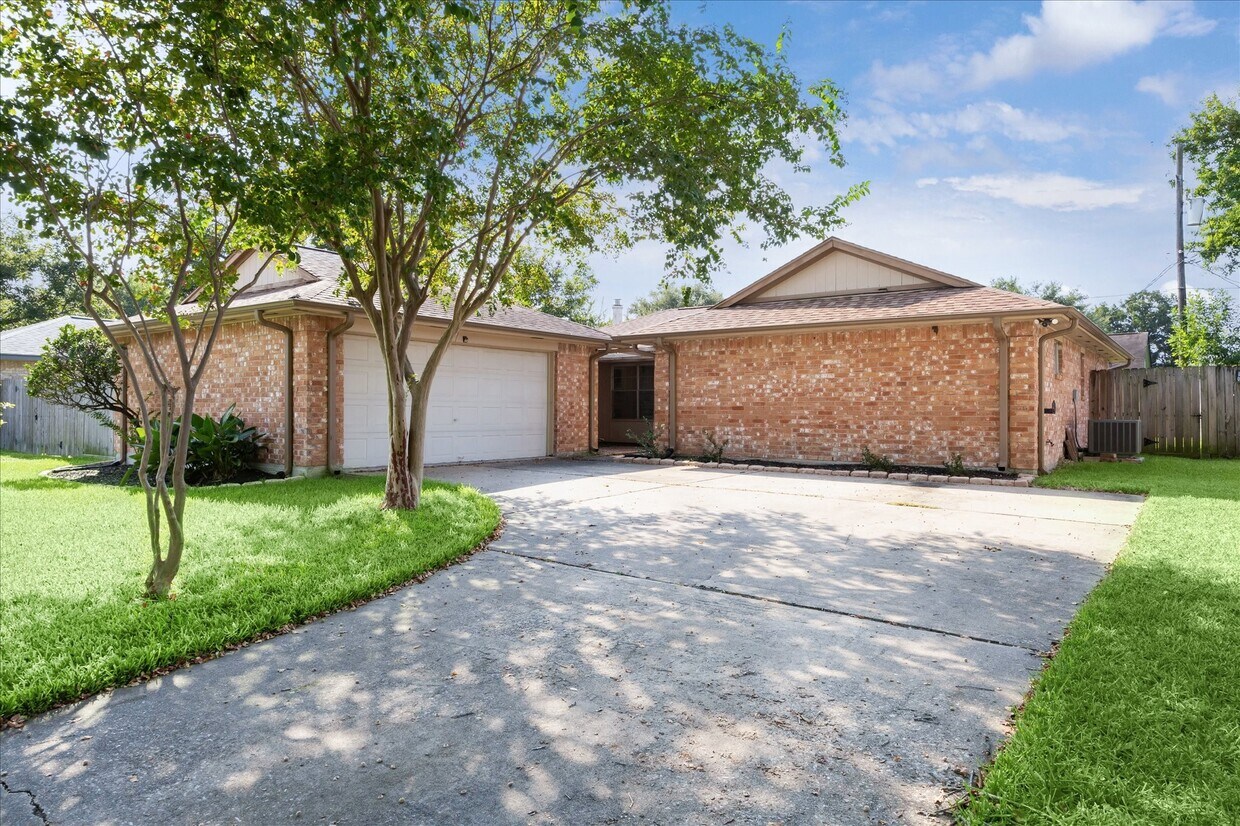 Foto principal - 9746 Dover Hill Rd