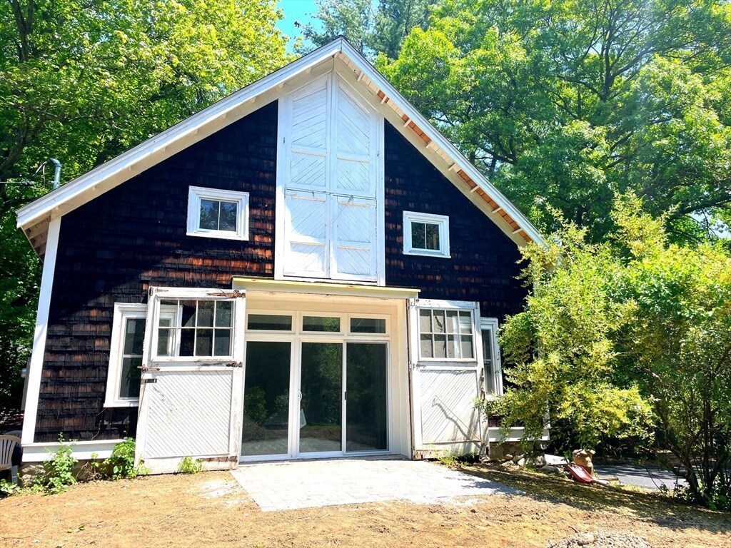 Primary Photo - 43 Adams St