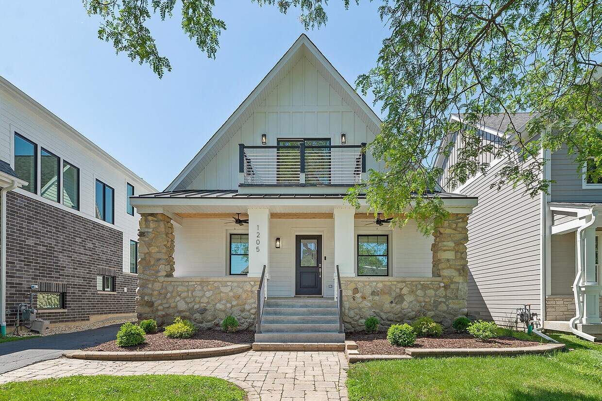 Foto principal - 1205 Curtiss St