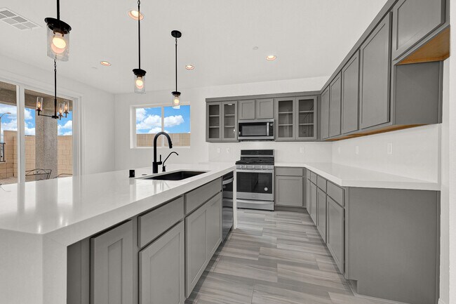 Building Photo - 8922 Wallner St