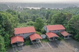Building Photo - 90 Riggs Dr