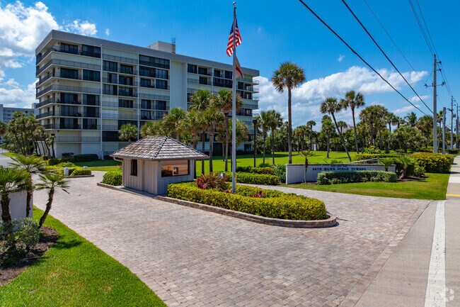 5055-5061 N Highway A1A Hutchinson Island, FL 34949 - Bryn Mawr Ocean Tower