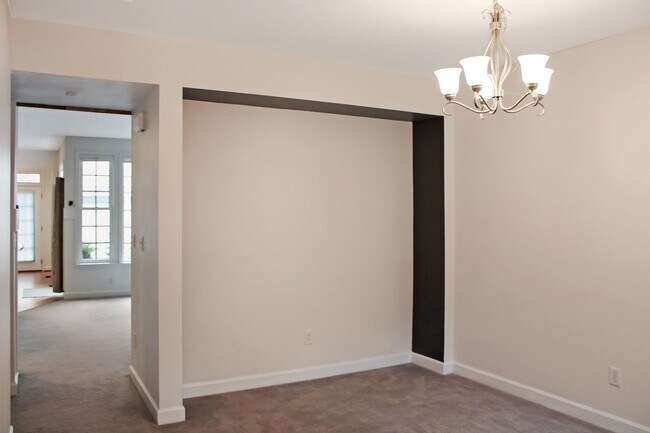 Foto del edificio - Garage townhome in Belvedere