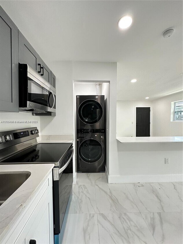 Foto principal - 1441 NW 34th St