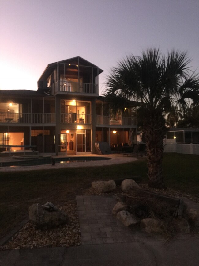 2110 Waterview Dr, Holiday, FL 34691 House Rental in Holiday, FL