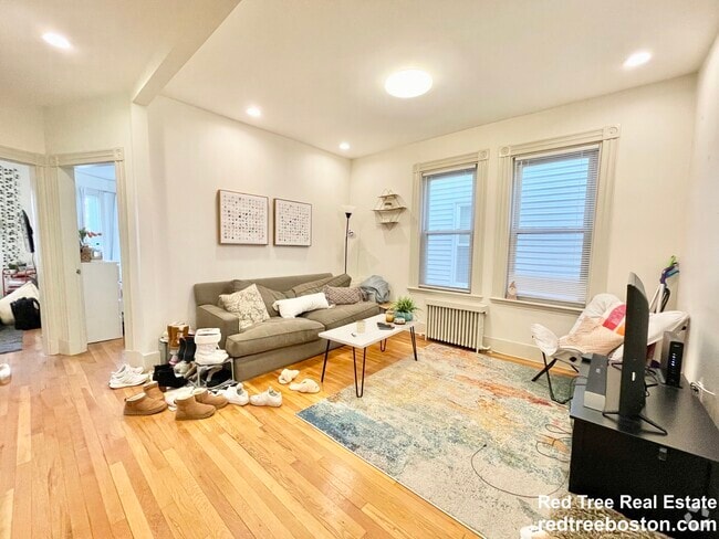 Building Photo - 145 L St