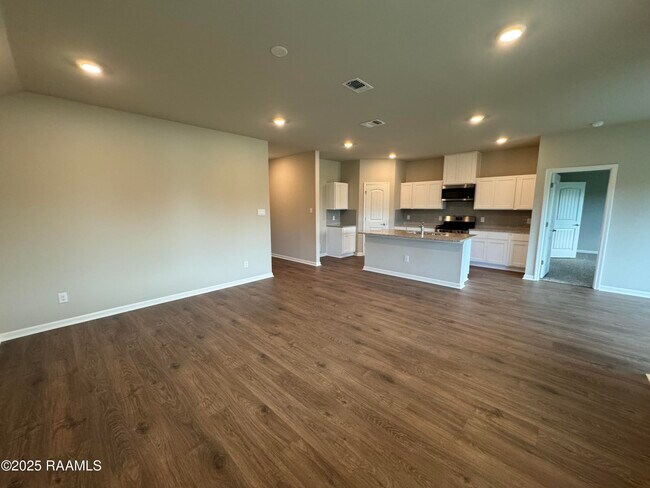 Foto del edificio - 9239 Garrett Rd